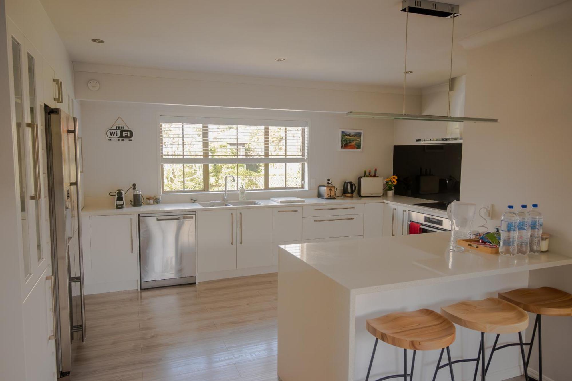 Villa With Pool In Browns Bay Auckland Luaran gambar